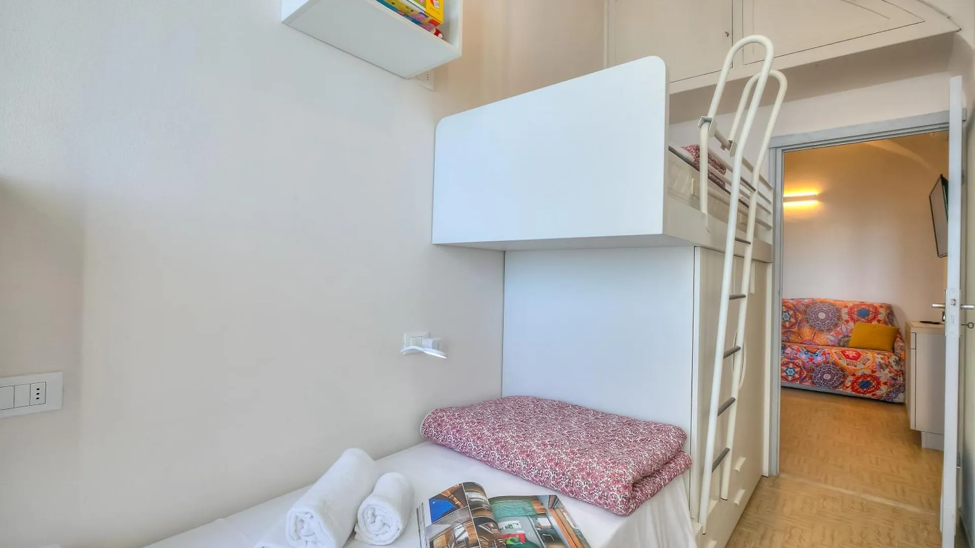 Appartamento La Casa Sulla Spiaggia - On The Beach- Happy Rentals Alassio